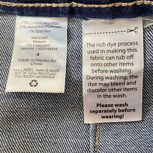 Time and Tru Denim Utility Bermuda Shorts High Rise Medium Blue Wash Size 4 - Picture 4 of 12